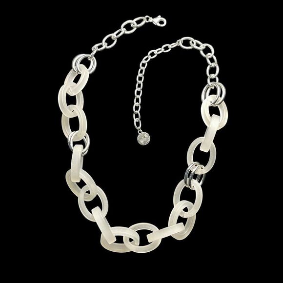 RJ Graziano Acrylic Lucite Necklace Clear Frosted Link Silver Tone Metal Chunky - Picture 7 of 10